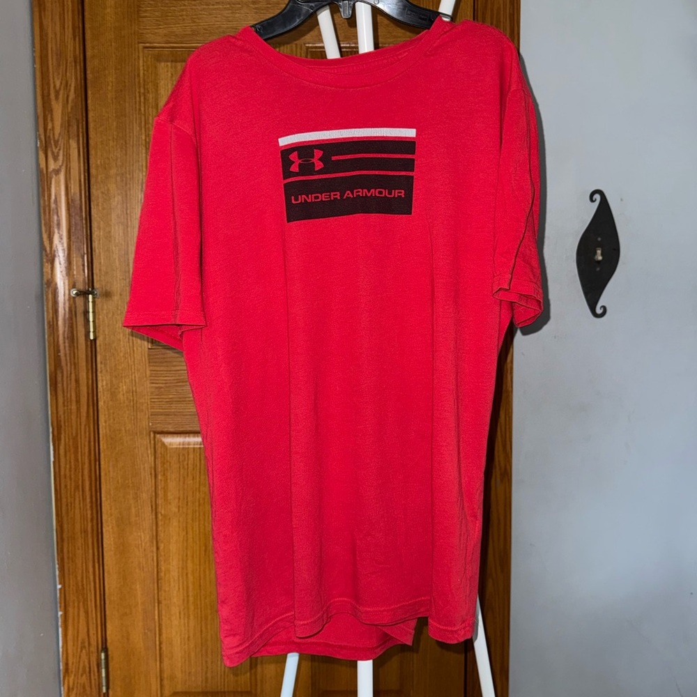 Under Armour Men's Bold Red Tee
